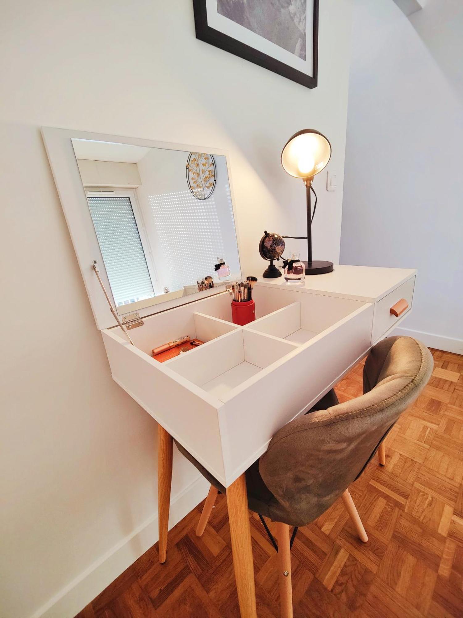 Metro A 2 Minutes Paris Centre Le Marais Apartment Романвил Екстериор снимка