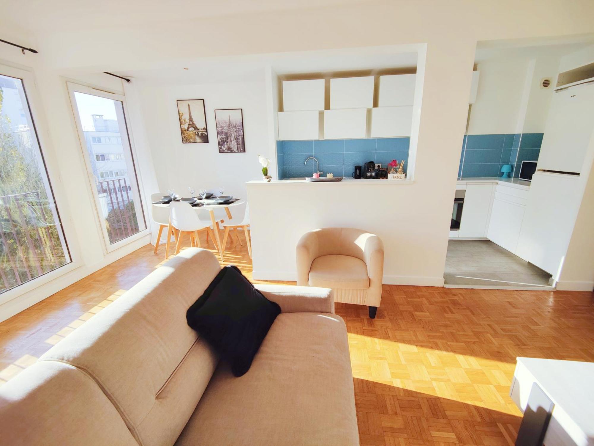 Metro A 2 Minutes Paris Centre Le Marais Apartment Романвил Екстериор снимка
